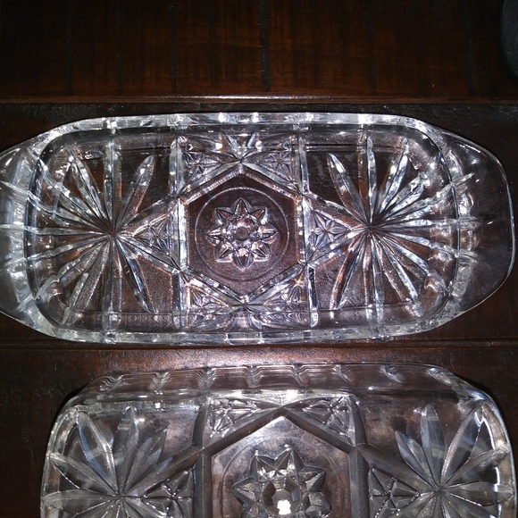 *Vintage* Crystal glass butter dish - Picture 3 of 8